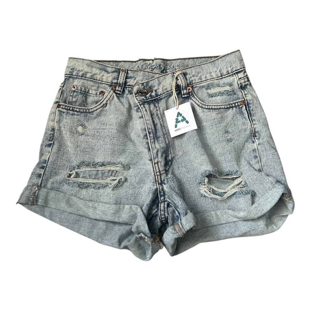 Aero Pastel Light Wash Mom Shorts - Size 2 - NWT